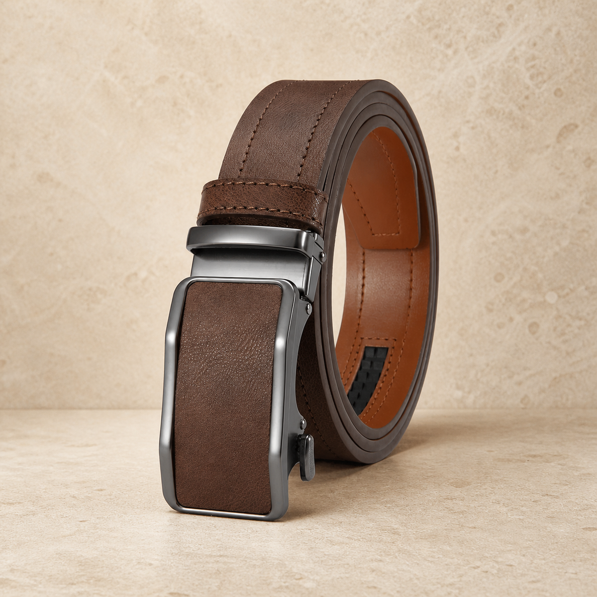 Valenric Ratchet Leather Belt — capa